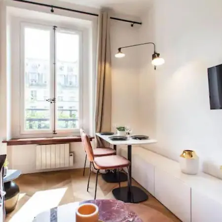 Tronchet 1g Apartment Paris