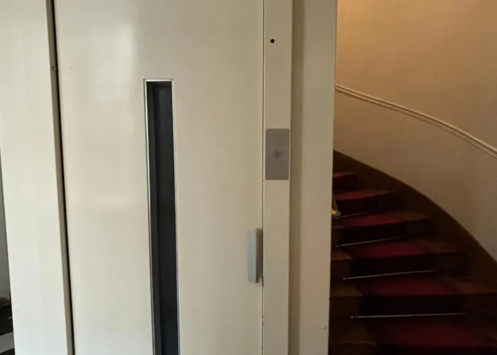 아파트 Tronchet 1g 파리