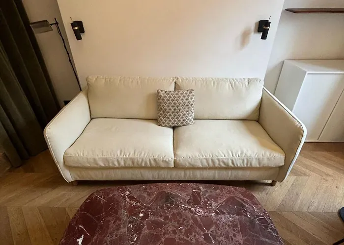 Tronchet 1g 아파트